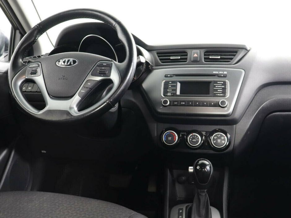 Kia Rio 1.6 АКПП, 2016, 94 000 км фото 10