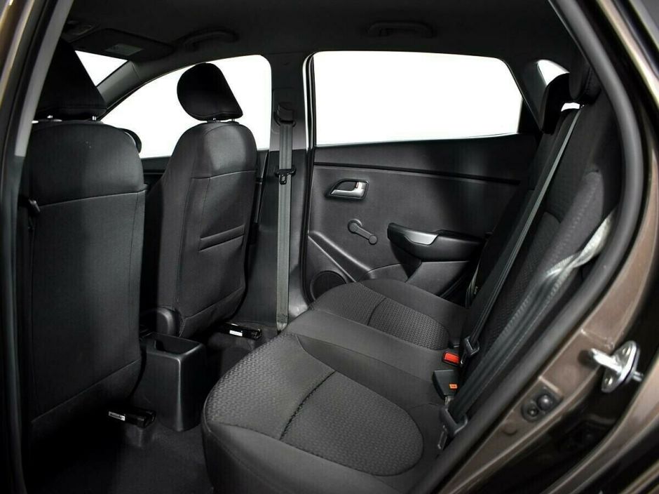 Kia Rio 1.6 АКПП, 2017, 79 000 км фото 7