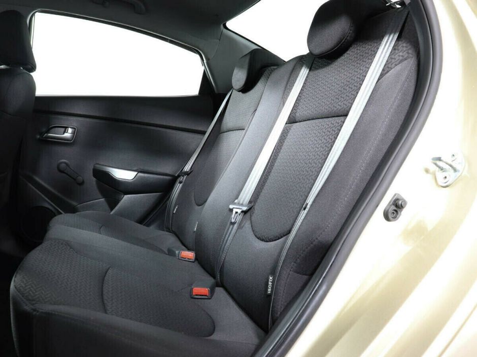 Kia Rio 1.6 МКПП, 2017, 86 000 км фото 7