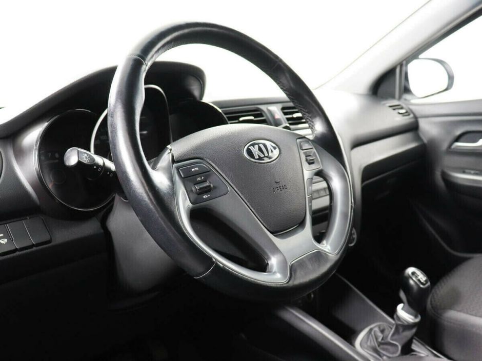 Kia Rio 1.6 МКПП, 2016, 96 000 км фото 5
