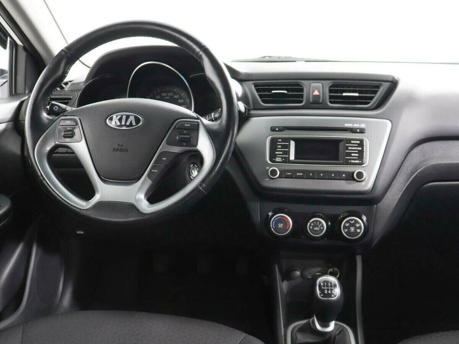 Kia Rio 1.6 МКПП, 2016, 96 000 км фото 6