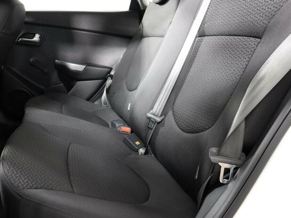 Kia Rio 1.6 МКПП, 2016, 96 000 км фото 7