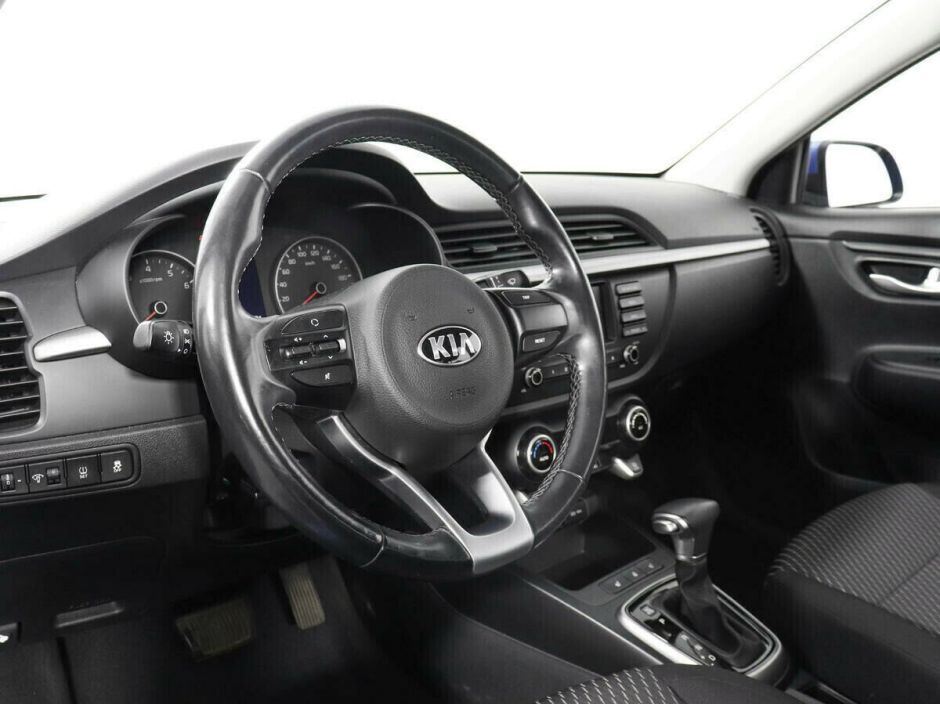 Kia Rio 1.6 АКПП, 2017, 81 000 км фото 5