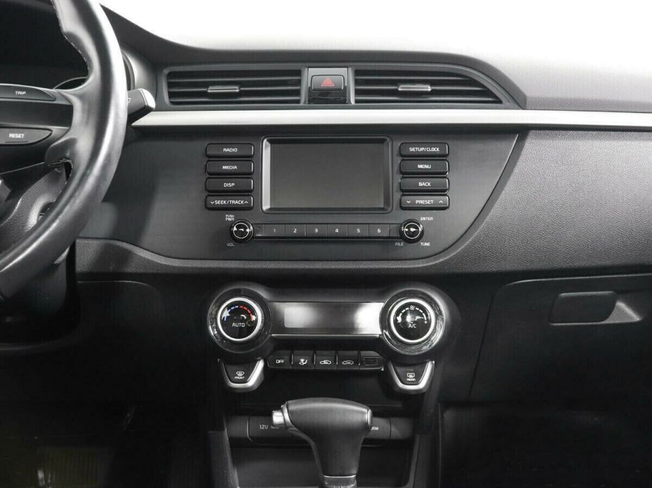 Kia Rio 1.6 АКПП, 2017, 81 000 км фото 8