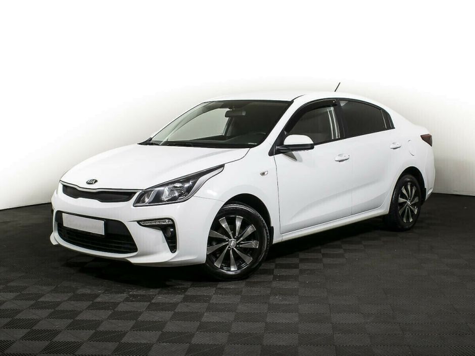 Kia Rio 1.6 АКПП, 2018, 63 000 км фото 1