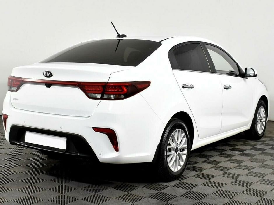 Kia Rio 1.6 АКПП, 2018, 61 000 км фото 2