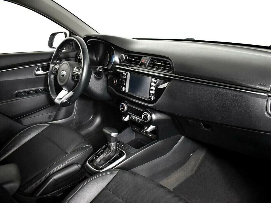 Kia Rio 1.6 АКПП, 2018, 61 000 км фото 7