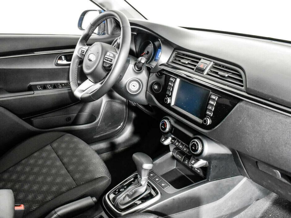Kia Rio 1.6 АКПП, 2017, 72 000 км фото 6
