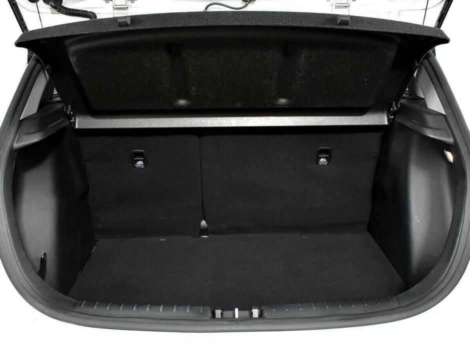 Kia Rio 1.6 АКПП, 2018, 61 000 км фото 6