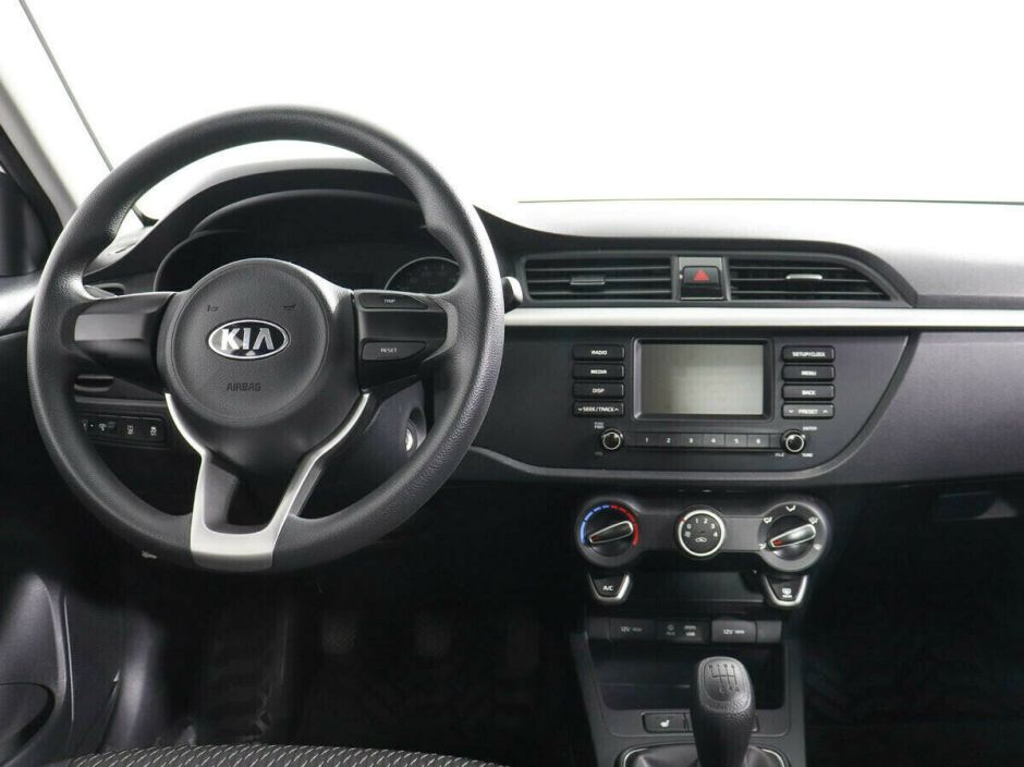Kia Rio 1.4 МКПП, 2019, 59 000 км фото 8