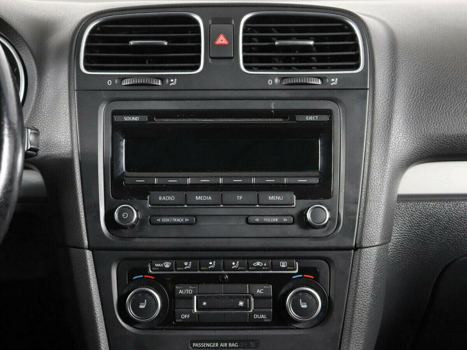 Volkswagen Golf 1.4 РКПП, 2009, 182 000 км фото 9