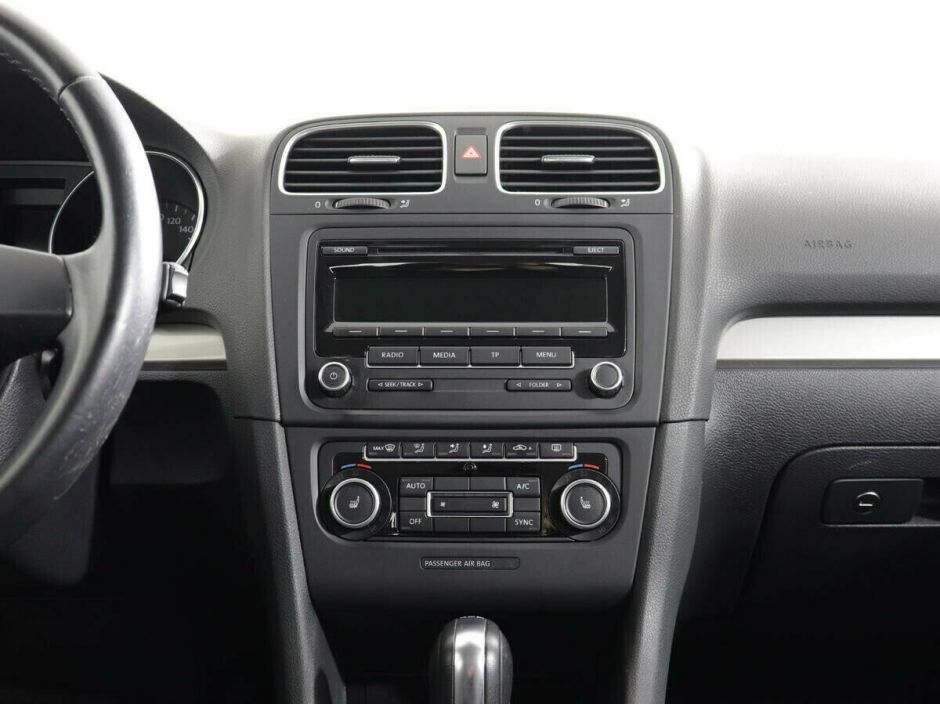 Volkswagen Golf 1.6 РКПП, 2009, 172 000 км фото 6