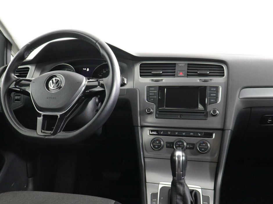 Volkswagen Golf 1.2 РКПП, 2012, 131 000 км фото 5