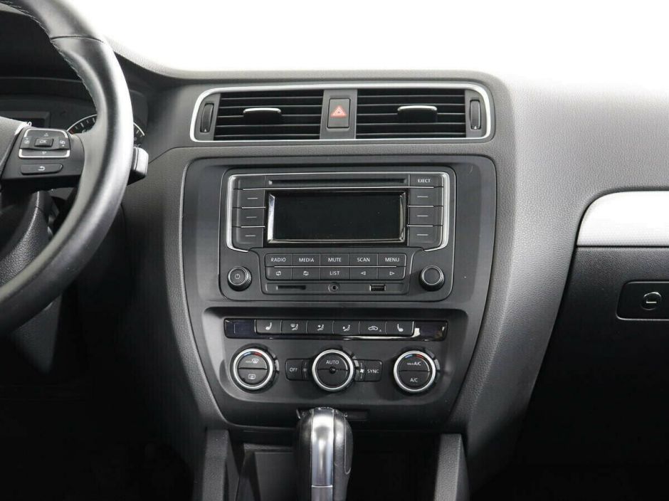 Volkswagen Jetta 1.4 РКПП, 2014, 112 000 км фото 9