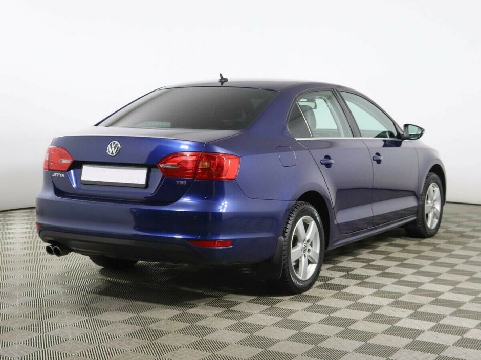 Volkswagen Jetta 1.4 РКПП, 2011, 152 000 км фото 3