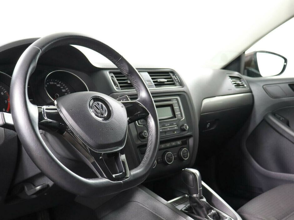 Volkswagen Jetta 1.4 РКПП, 2018, 69 000 км фото 7