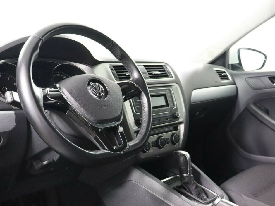 Volkswagen Jetta 1.6 АКПП, 2016, 97 000 км фото 5