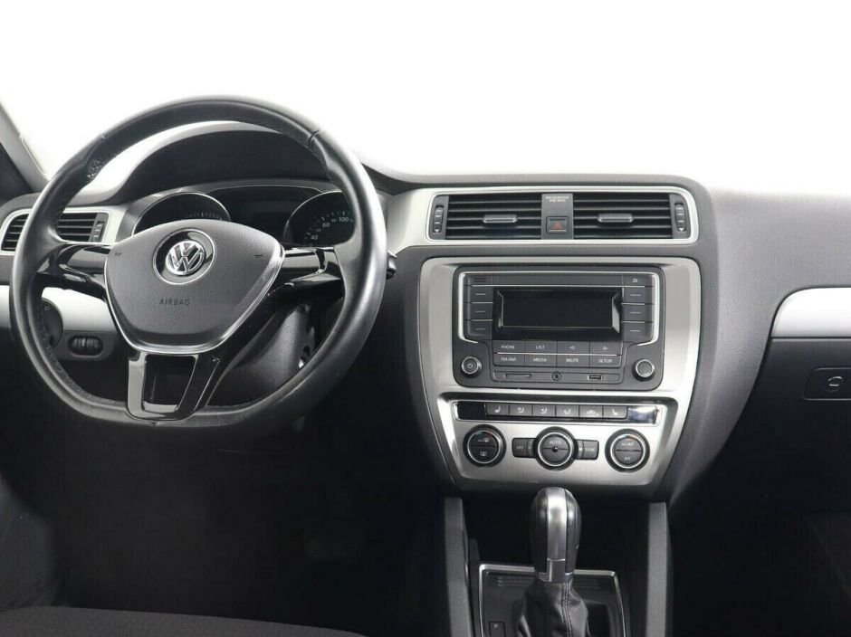 Volkswagen Jetta 1.6 АКПП, 2016, 97 000 км фото 6
