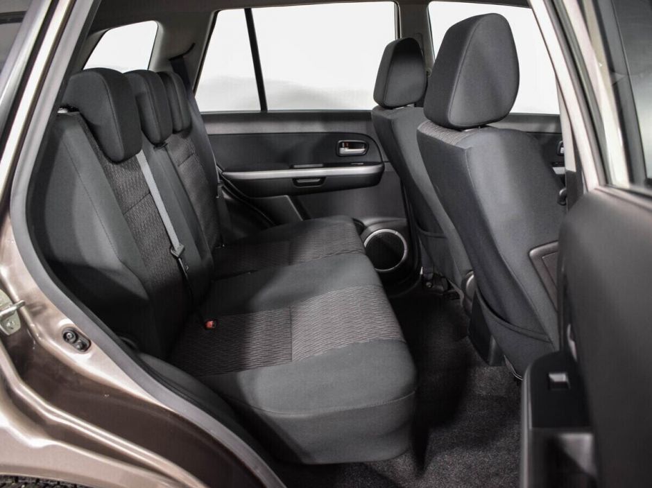Suzuki Grand Vitara 2.4 АКПП, 2014, 118 000 км фото 7