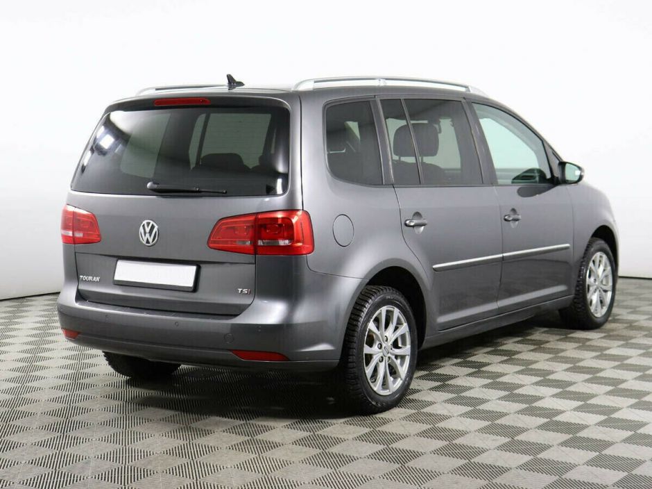 Volkswagen Touran 1.4 РКПП, 2014, 110 000 км фото 3