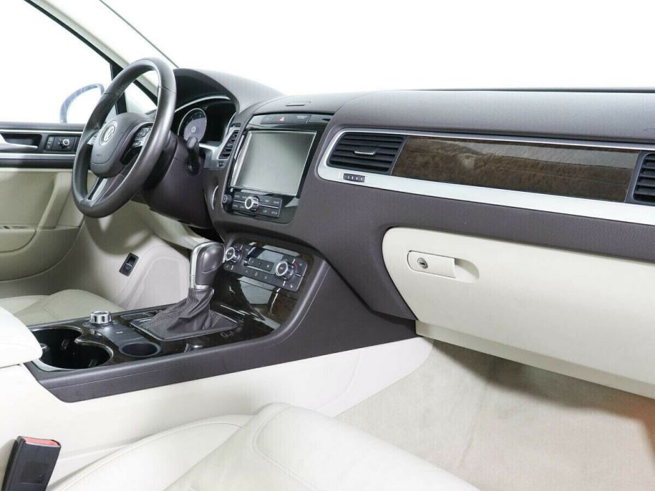 Volkswagen Touareg 3.0 АКПП, 2012, 138 000 км фото 4