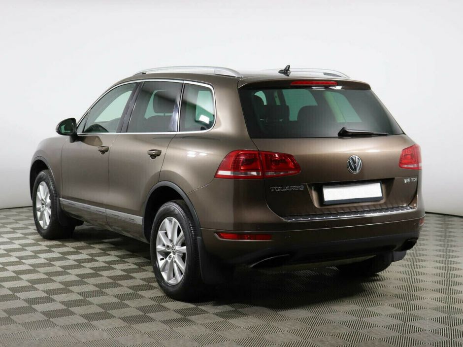 Volkswagen Touareg 3.0 АКПП, 2011, 155 000 км фото 4