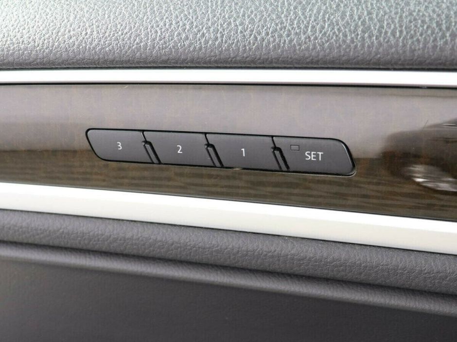 Volkswagen Touareg 3.0 АКПП, 2013, 132 000 км фото 8