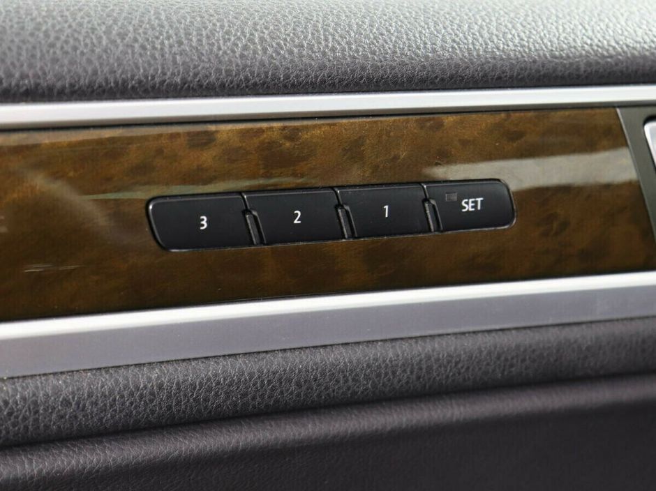 Volkswagen Touareg 3.6 АКПП, 2012, 138 000 км фото 11