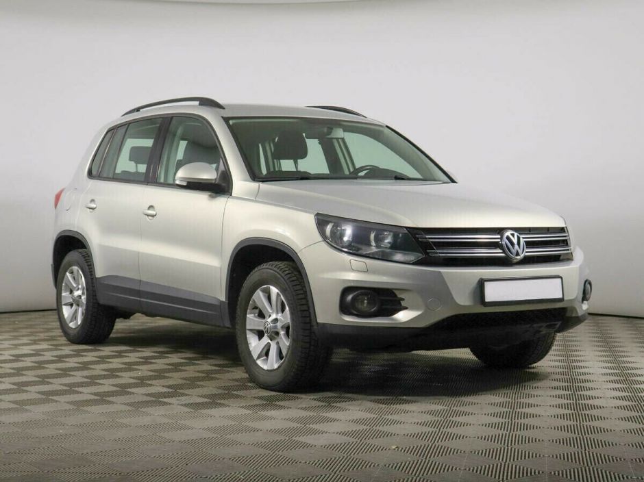 Volkswagen Tiguan 2.0 АКПП, 2012, 134 000 км фото 2