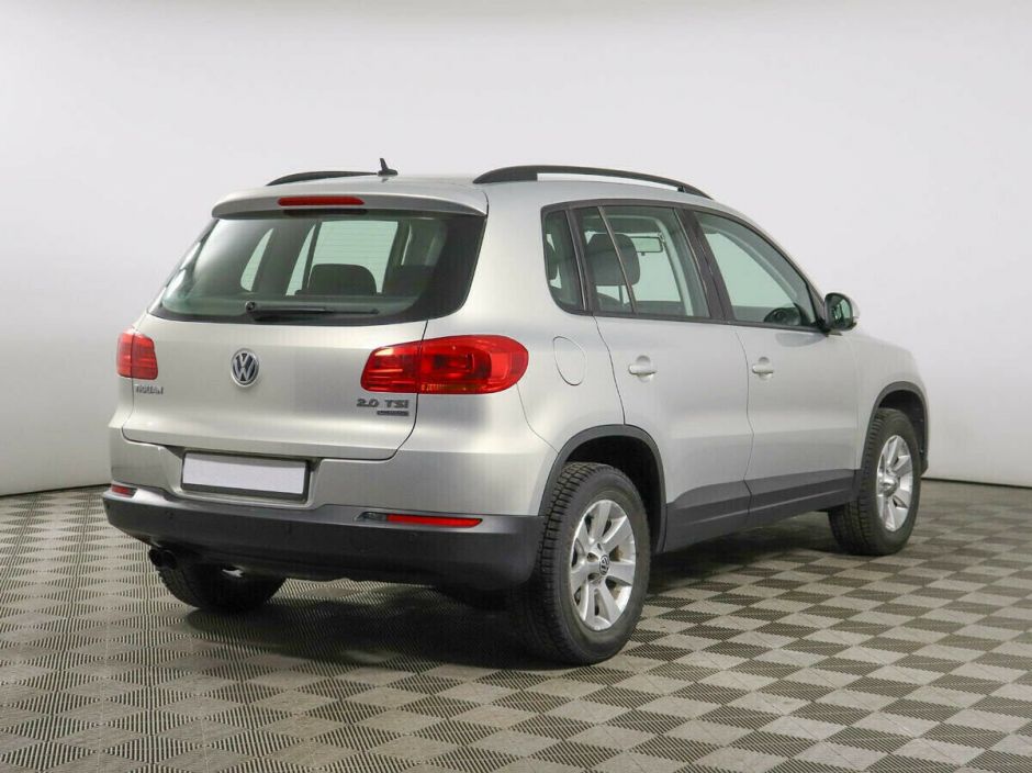 Volkswagen Tiguan 2.0 АКПП, 2012, 139 000 км фото 4
