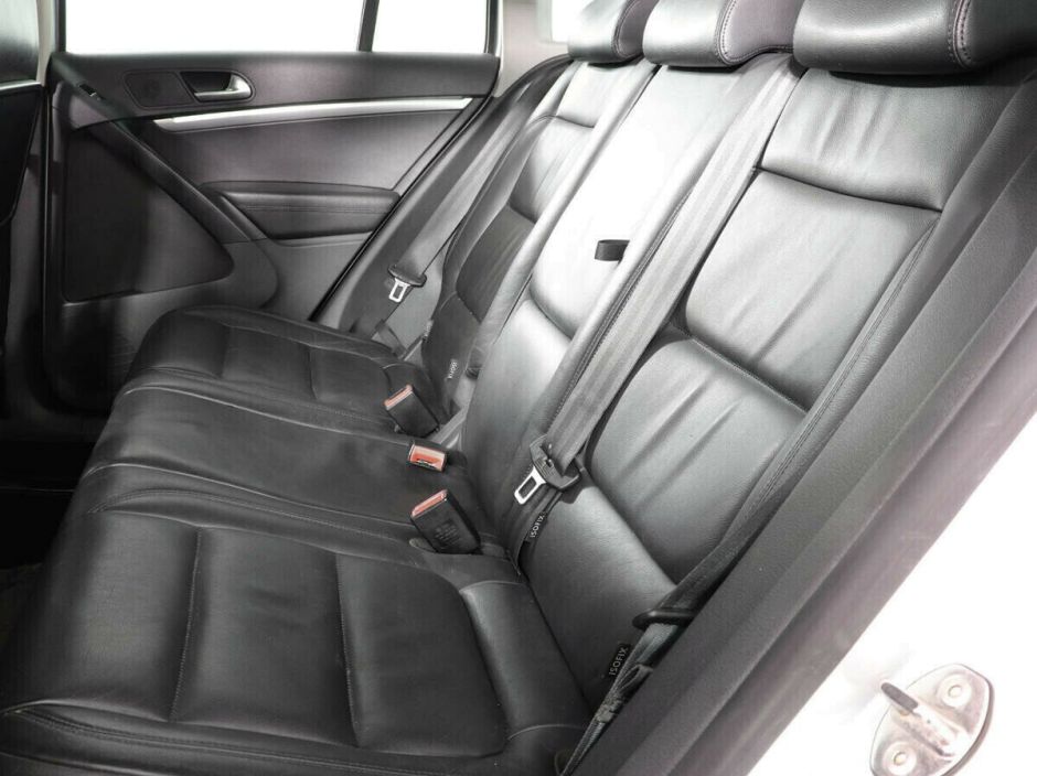 Volkswagen Tiguan 2.0 АКПП, 2015, 96 000 км фото 7