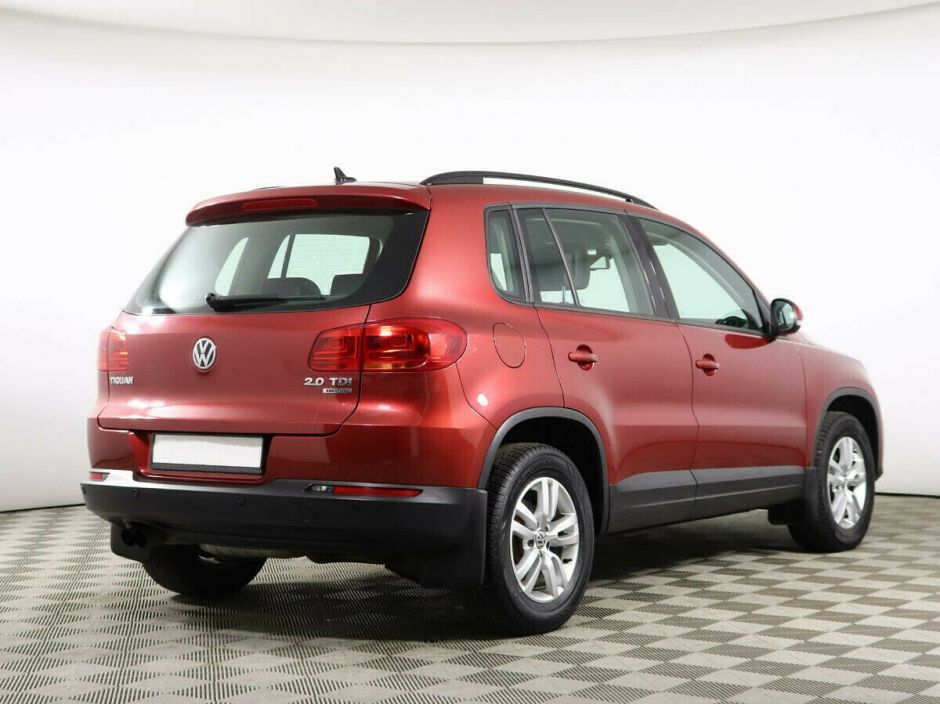 Volkswagen Tiguan 2.0 АКПП, 2012, 134 000 км фото 4