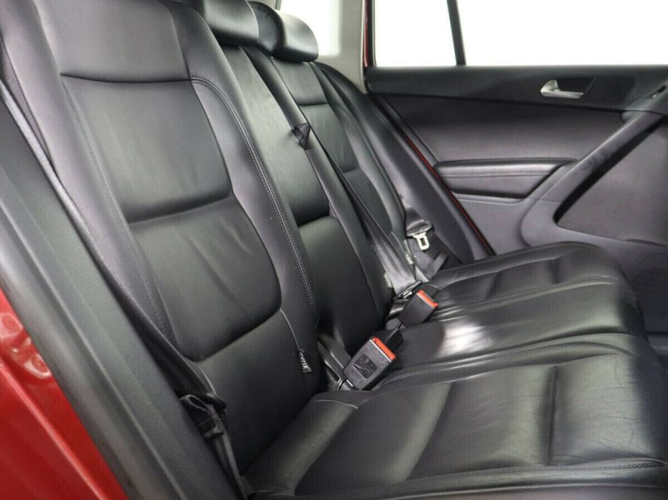 Volkswagen Tiguan 2.0 АКПП, 2012, 134 000 км фото 6