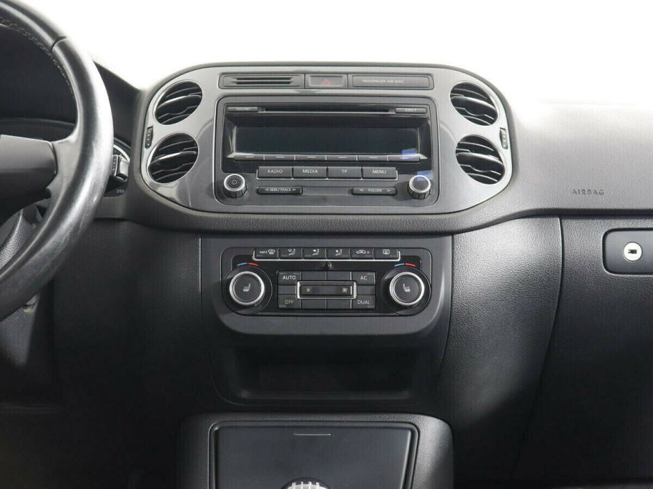 Volkswagen Tiguan 1.4 МКПП, 2013, 119 000 км фото 9