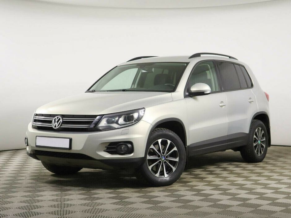 Volkswagen Tiguan 2.0 АКПП, 2013, 132 000 км фото 1
