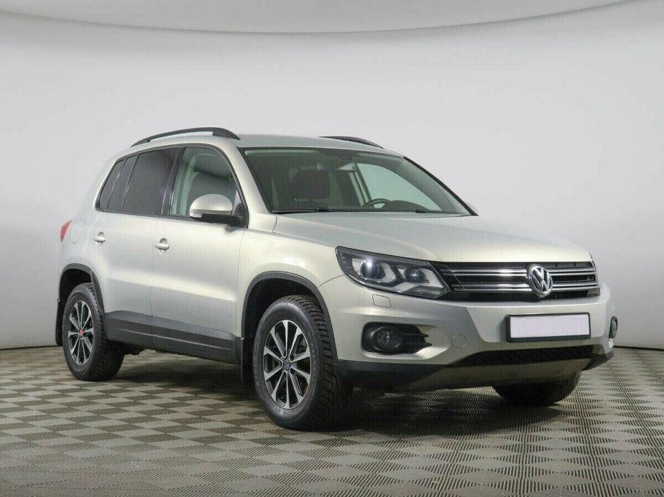 Volkswagen Tiguan 2.0 АКПП, 2013, 132 000 км фото 2
