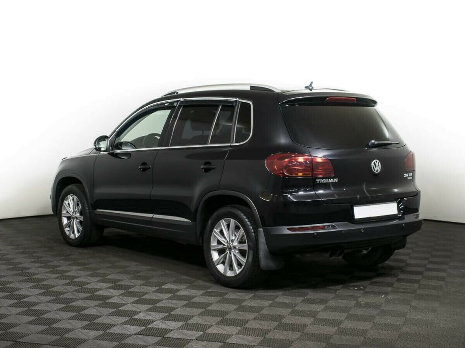 Volkswagen Tiguan 2.0 АКПП, 2012, 131 000 км фото 4