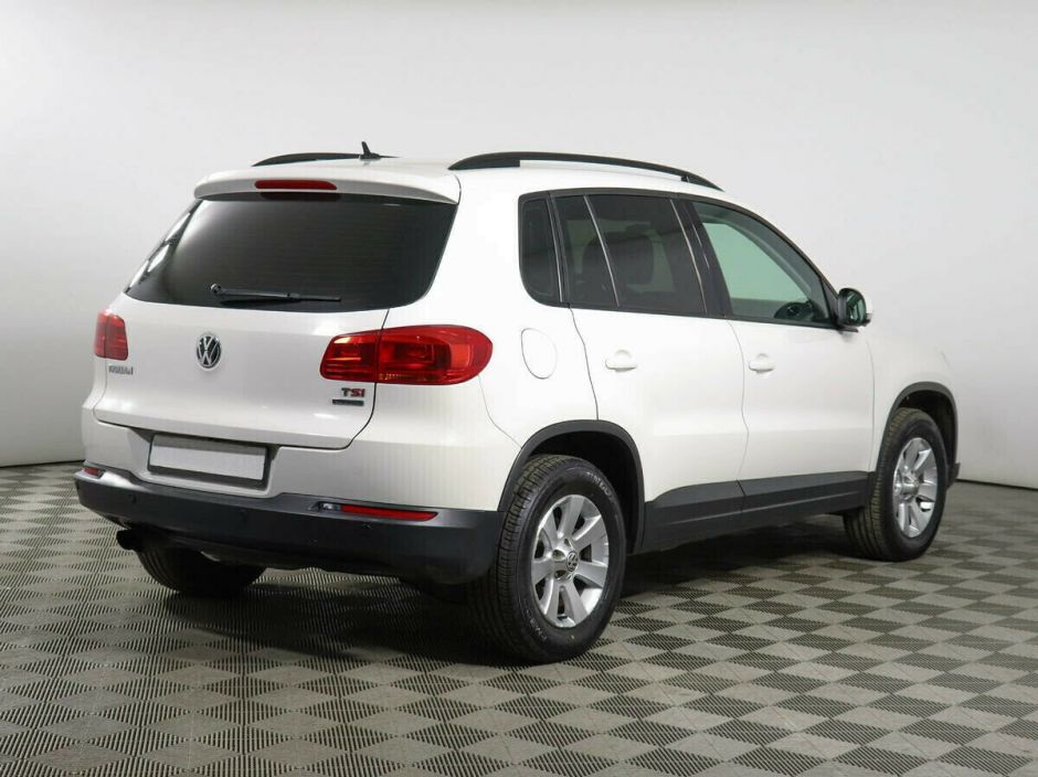 Volkswagen Tiguan 1.4 МКПП, 2012, 145 000 км фото 3