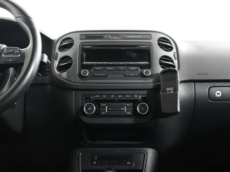 Volkswagen Tiguan 2.0 АКПП, 2013, 123 000 км фото 7