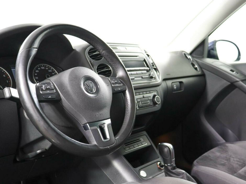 Volkswagen Tiguan 2.0 АКПП, 2012, 138 000 км фото 7
