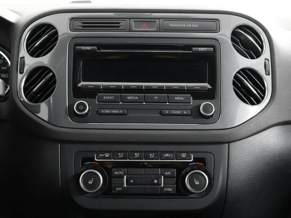 Volkswagen Tiguan 1.4 РКПП, 2012, 135 000 км фото 5