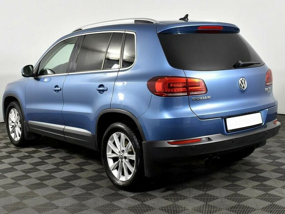 Volkswagen Tiguan 2.0 АКПП, 2015, 104 000 км фото 3