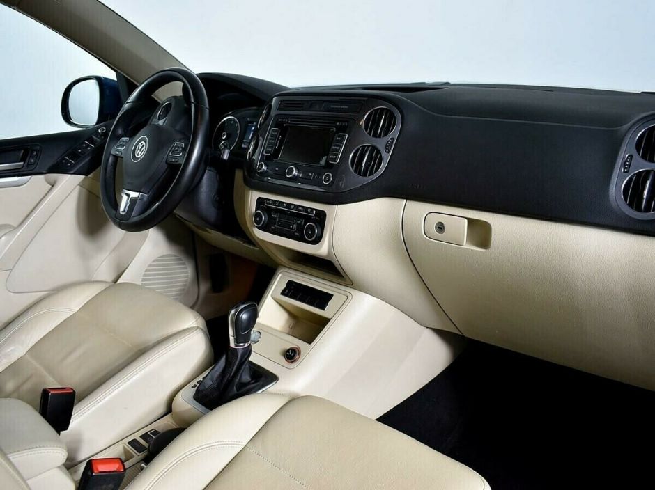 Volkswagen Tiguan 2.0 АКПП, 2015, 104 000 км фото 5
