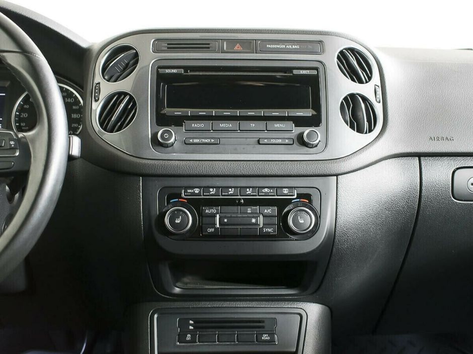 Volkswagen Tiguan 2.0 АКПП, 2016, 98 000 км фото 5