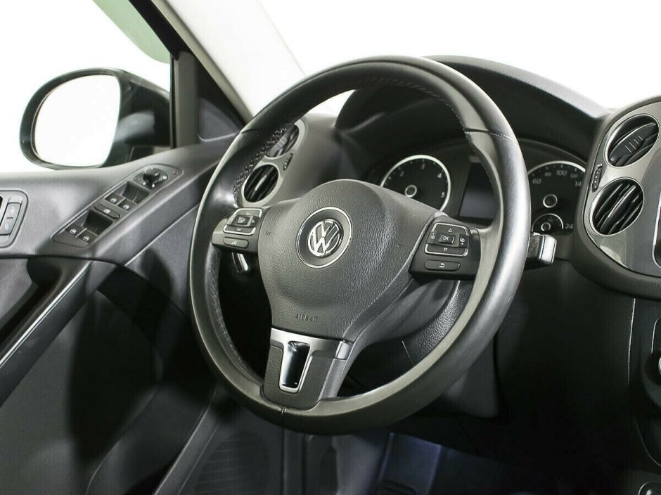 Volkswagen Tiguan 2.0 АКПП, 2016, 98 000 км фото 10