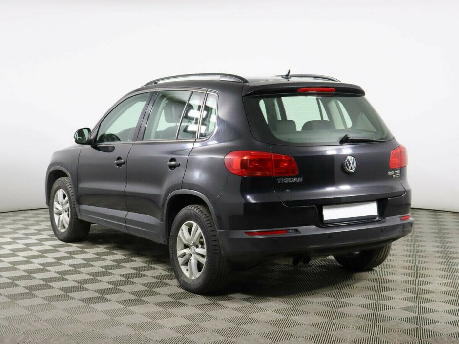 Volkswagen Tiguan 2.0 АКПП, 2015, 101 000 км фото 3