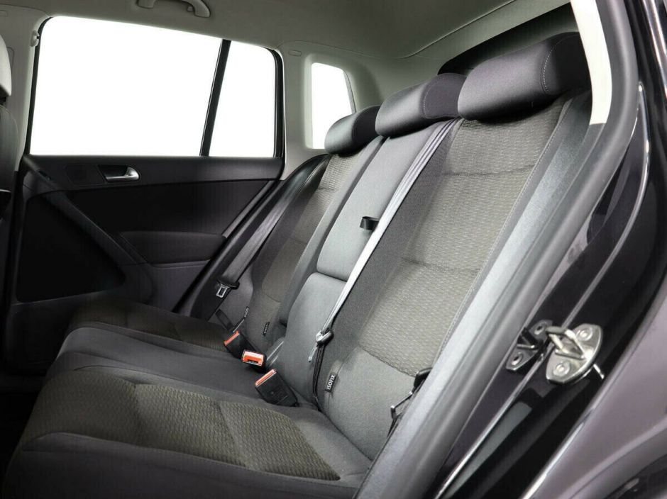 Volkswagen Tiguan 2.0 АКПП, 2015, 101 000 км фото 9