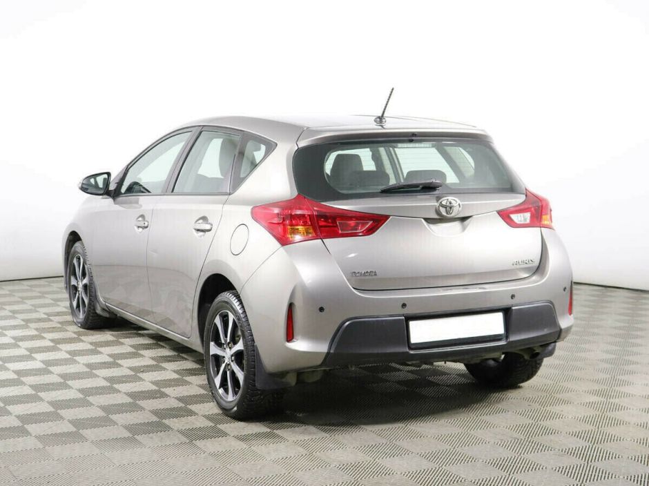Toyota Auris 1.6 CVT, 2013, 121 000 км фото 4