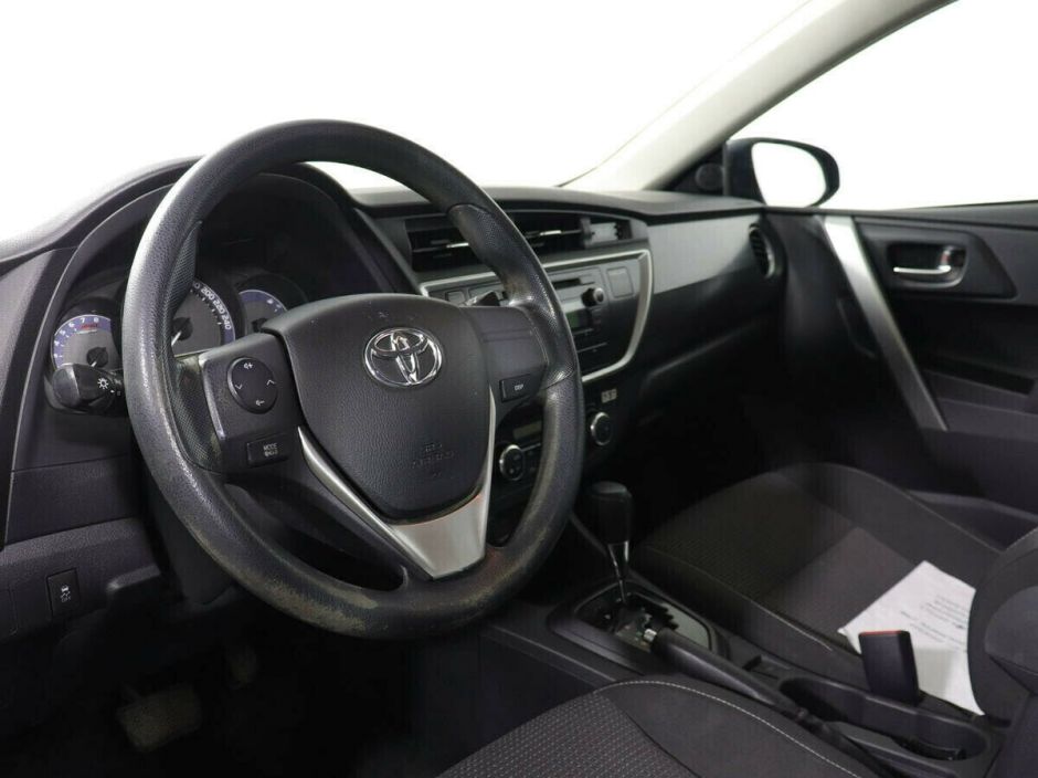 Toyota Auris 1.6 CVT, 2013, 121 000 км фото 5