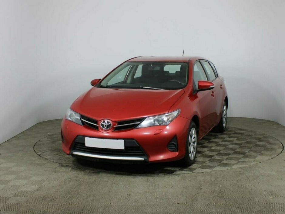 Toyota Auris 1.6 CVT, 2014, 108 000 км фото 1